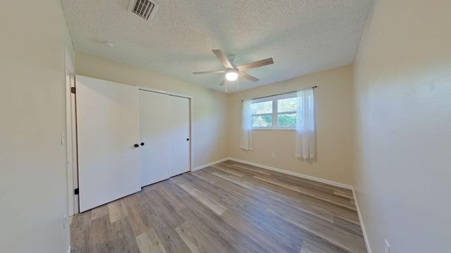 3606 Airport Road, Crestview, FL 32539