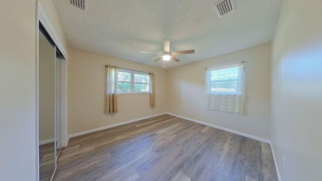 3606 Airport Road, Crestview, FL 32539