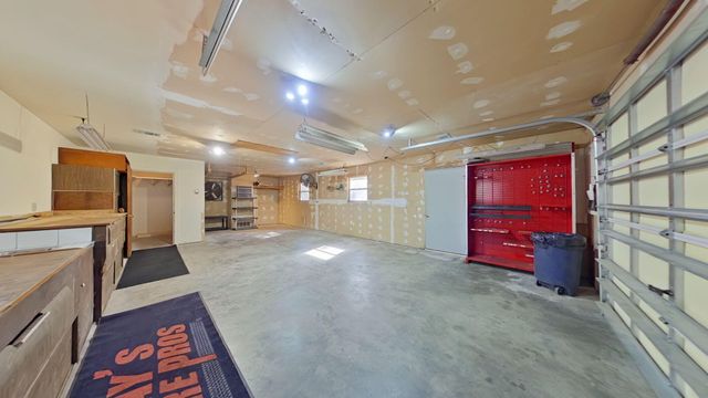 3606 Airport Road, Crestview, FL 32539