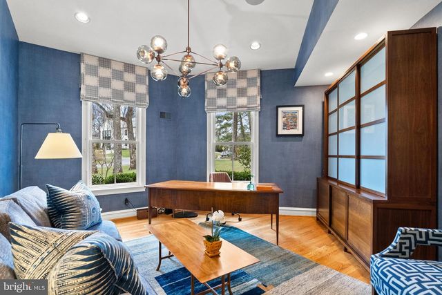 9413 BROOKE DR, Bethesda, MD 20817