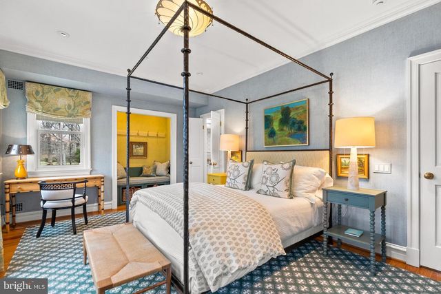 9413 BROOKE DR, Bethesda, MD 20817