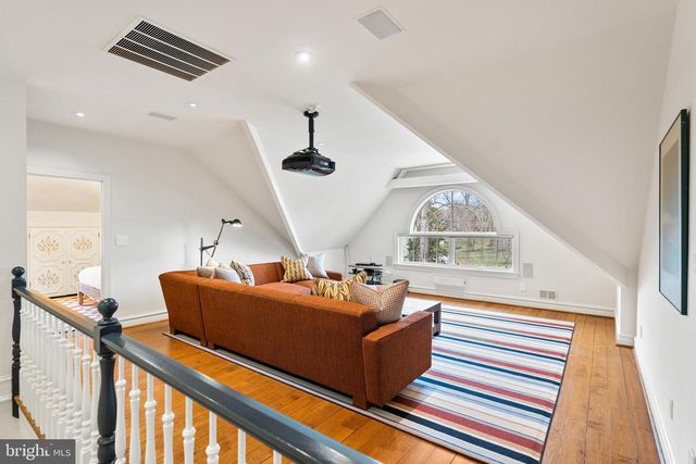 9413 BROOKE DR, Bethesda, MD 20817