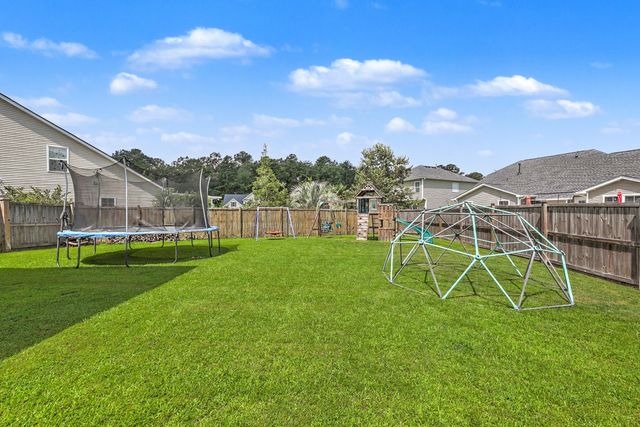 105 Elena Court, Summerville, SC 29485