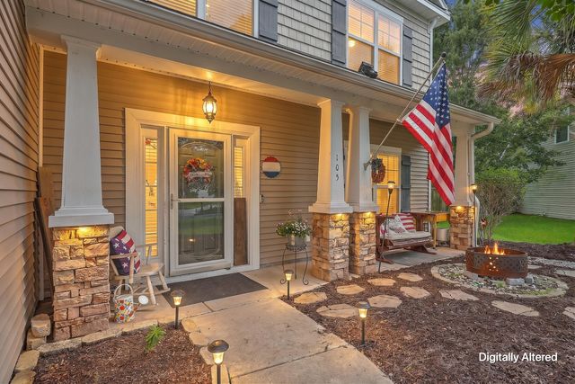 105 Elena Court, Summerville, SC 29485