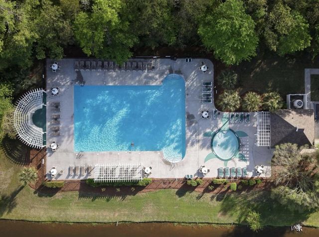 105 Elena Court, Summerville, SC 29485
