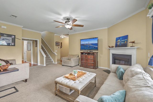 105 Elena Court, Summerville, SC 29485