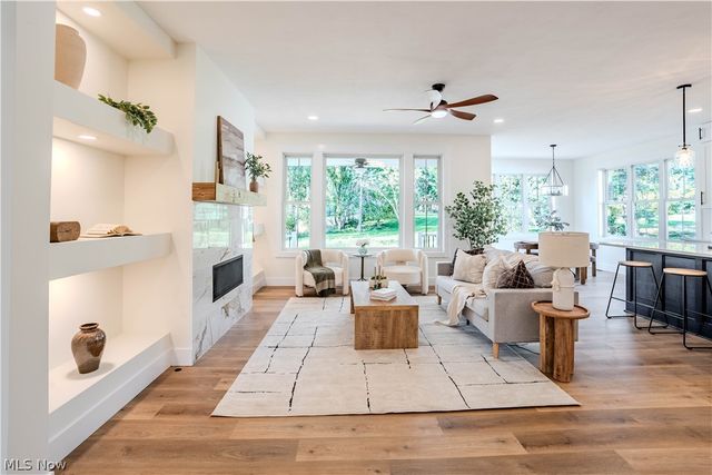 1099 Wadsworth Road, Medina, OH 44256