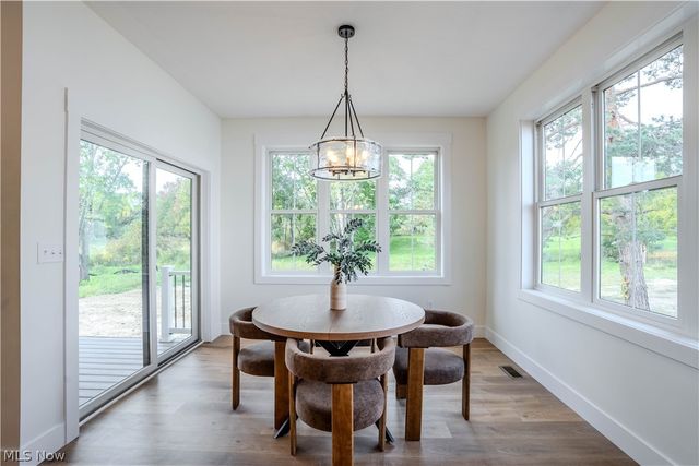 1099 Wadsworth Road, Medina, OH 44256