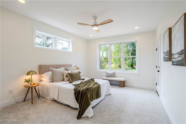1099 Wadsworth Road, Medina, OH 44256
