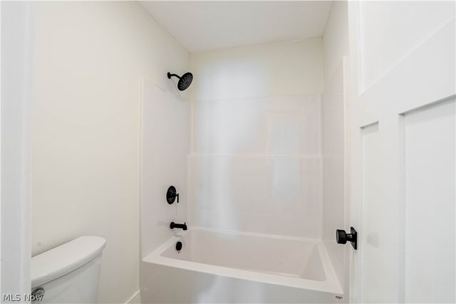 1099 Wadsworth Road, Medina, OH 44256