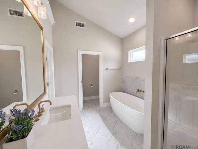 10455 Eastlake Drive, Denham Springs, LA 70726