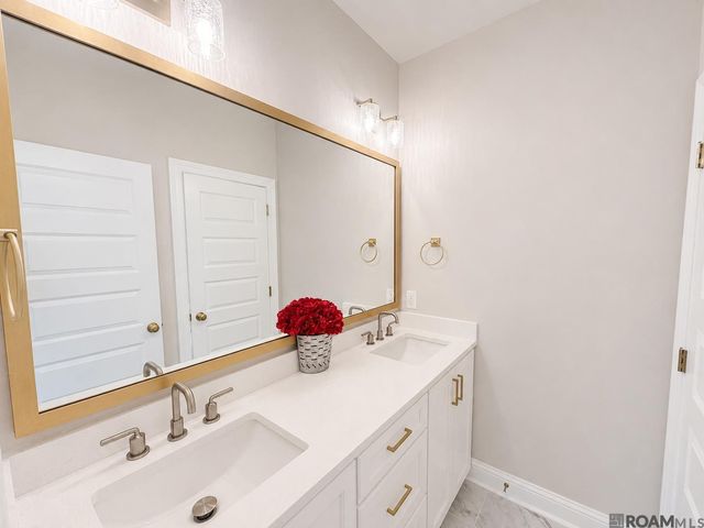 10455 Eastlake Drive, Denham Springs, LA 70726