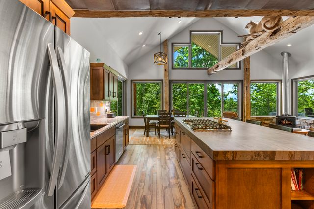 881 Booth Ridge Road, Rogers, KY 41365