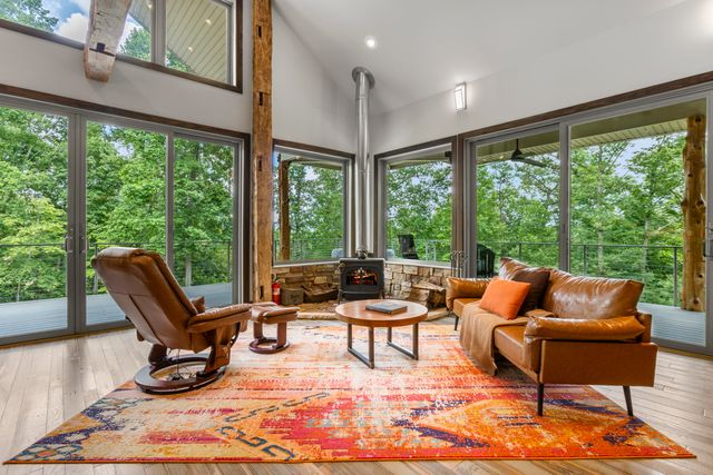 881 Booth Ridge Road, Rogers, KY 41365