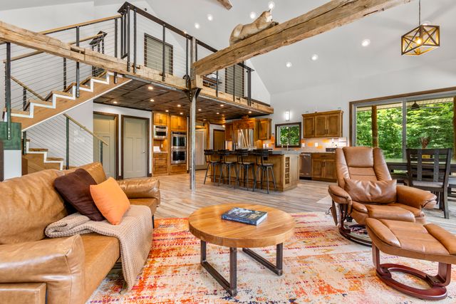 881 Booth Ridge Road, Rogers, KY 41365