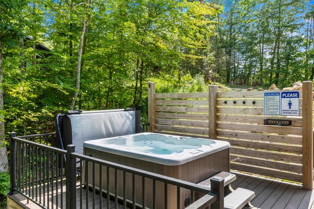 881 Booth Ridge Road, Rogers, KY 41365