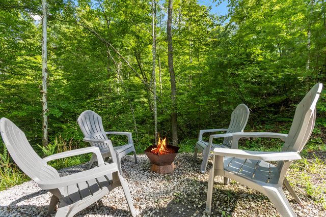 881 Booth Ridge Road, Rogers, KY 41365