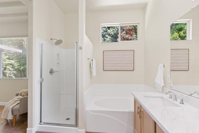 5433 Pearlstone Dr, Antelope, CA 95843