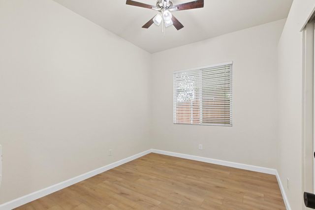 5433 Pearlstone Dr, Antelope, CA 95843