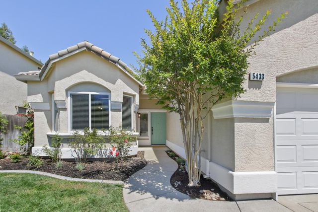 5433 Pearlstone Dr, Antelope, CA 95843