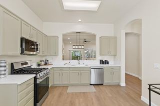 5433 Pearlstone Dr, Antelope, CA 95843