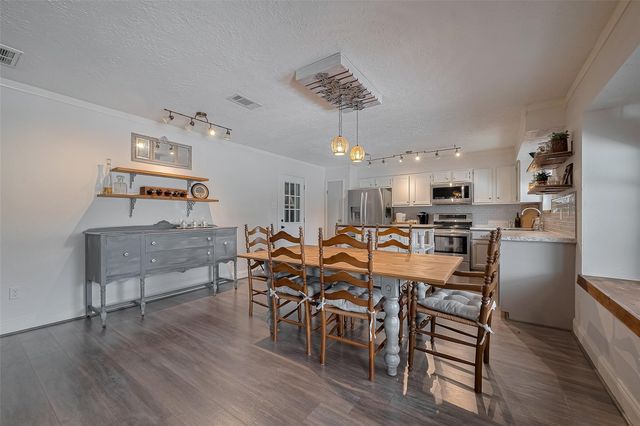 9526 Sandy Lane, Manvel, TX 77578