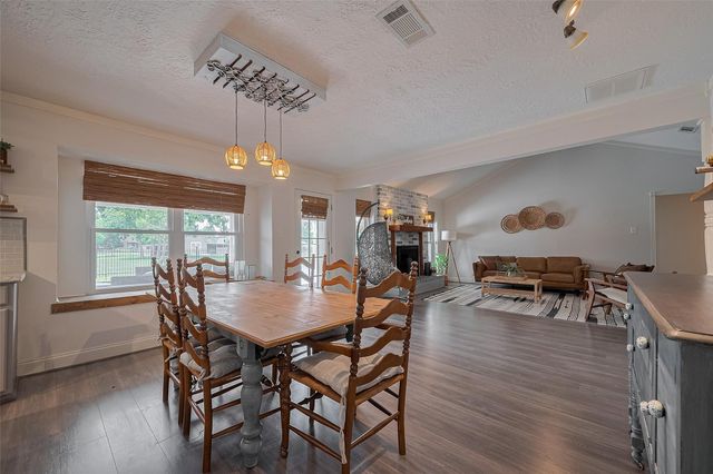 9526 Sandy Lane, Manvel, TX 77578