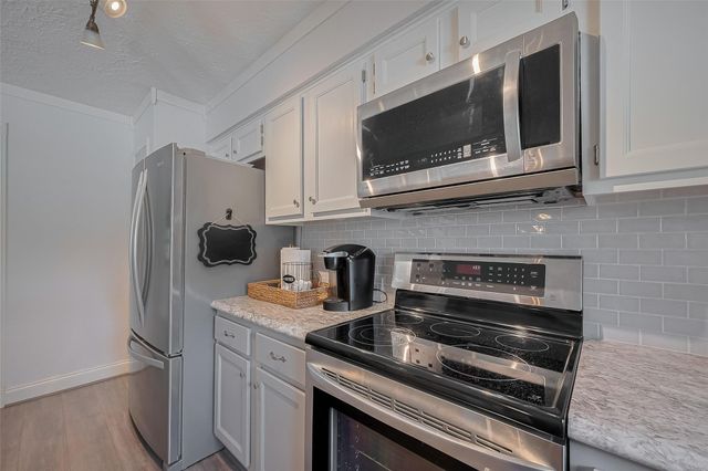 9526 Sandy Lane, Manvel, TX 77578