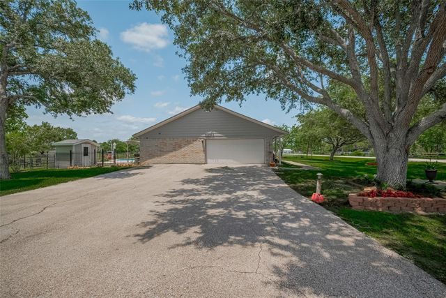 9526 Sandy Lane, Manvel, TX 77578
