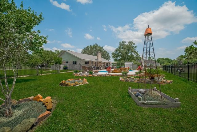 9526 Sandy Lane, Manvel, TX 77578