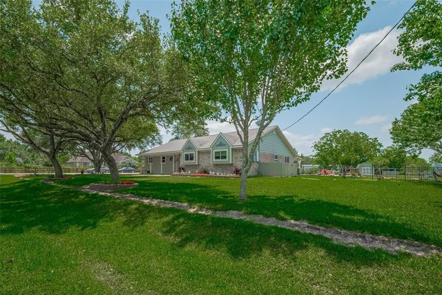 9526 Sandy Lane, Manvel, TX 77578