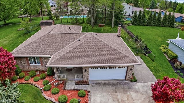 9841 Applewood Drive, North Royalton, OH 44133
