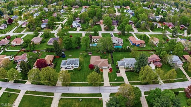 9841 Applewood Drive, North Royalton, OH 44133