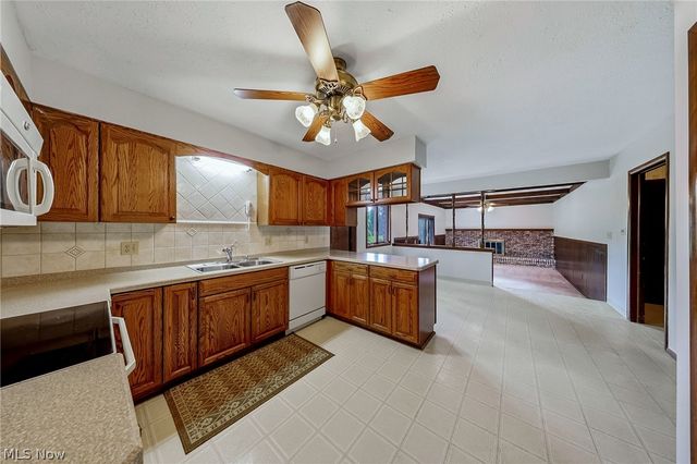 9841 Applewood Drive, North Royalton, OH 44133