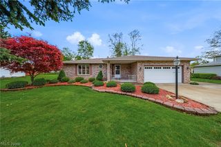 9841 Applewood Drive, North Royalton, OH 44133
