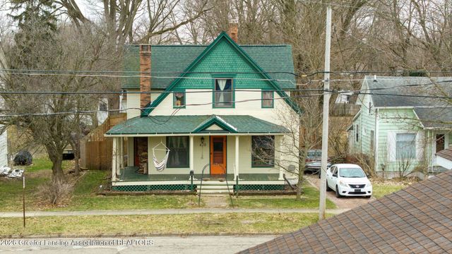 420 E Henry Street, Charlotte, MI 48813