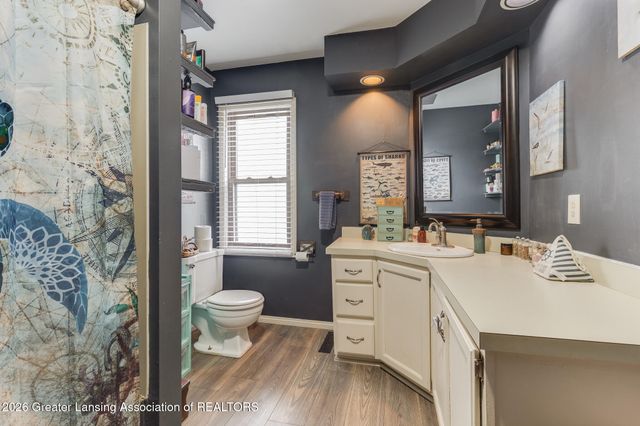 420 E Henry Street, Charlotte, MI 48813