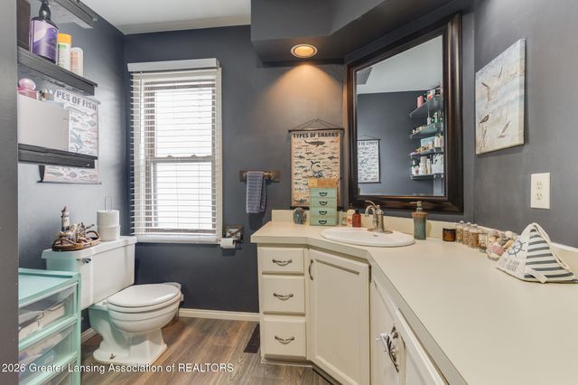 420 E Henry Street, Charlotte, MI 48813