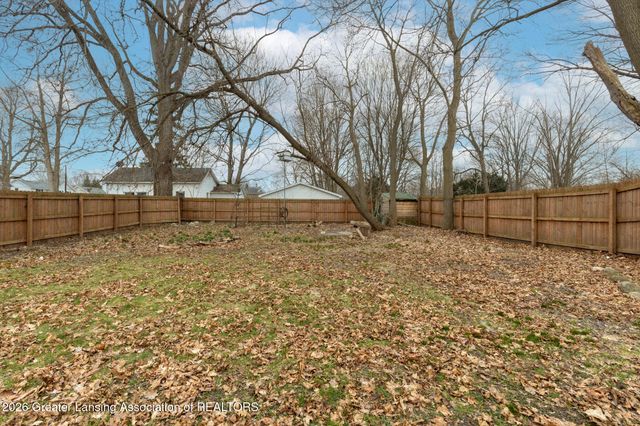 420 E Henry Street, Charlotte, MI 48813