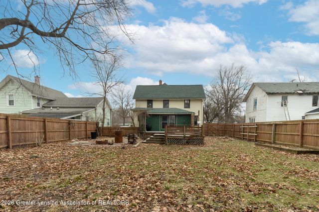 420 E Henry Street, Charlotte, MI 48813