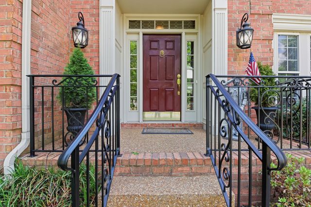 207 Tyne Dr, Franklin, TN 37064