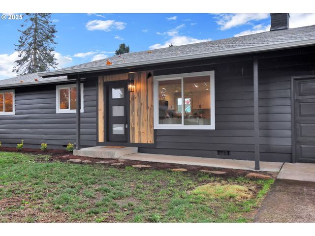 3708 GILHAM Rd, Eugene, OR 97401
