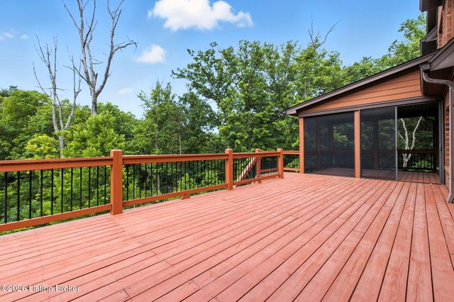 6115 Winkler Rd, Crestwood, KY 40014