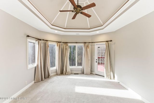 6115 Winkler Rd, Crestwood, KY 40014