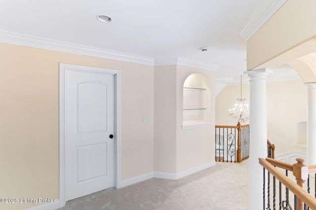 6115 Winkler Rd, Crestwood, KY 40014