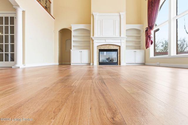 6115 Winkler Rd, Crestwood, KY 40014