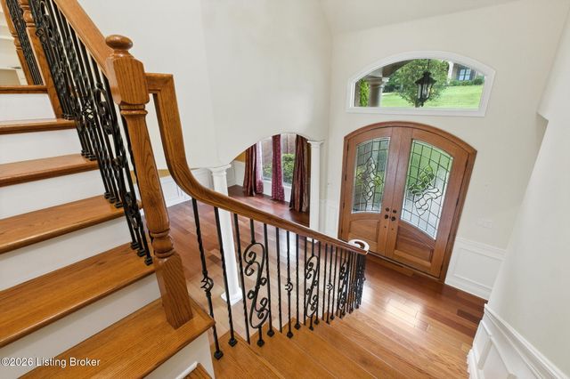 6115 Winkler Rd, Crestwood, KY 40014