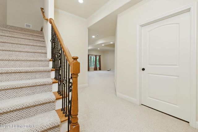 6115 Winkler Rd, Crestwood, KY 40014