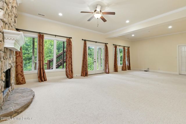 6115 Winkler Rd, Crestwood, KY 40014