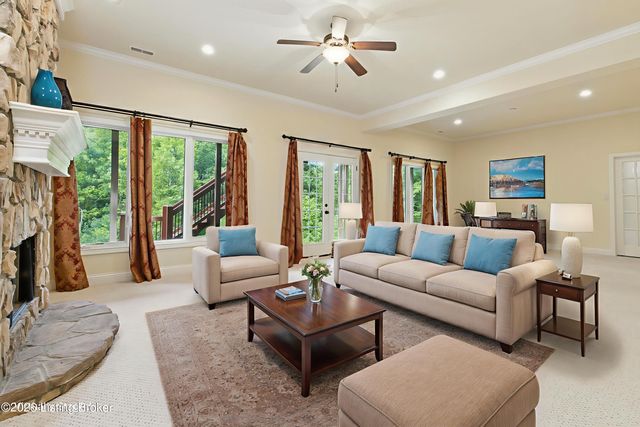 6115 Winkler Rd, Crestwood, KY 40014